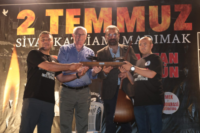 Kazım Kurt: “Sivas’ı Unutturmayacağız”