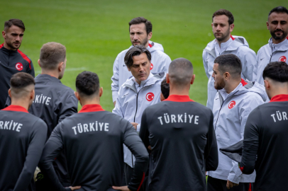 A Milliler Hollanda Maçı Hazırlıklarını Tamamladı