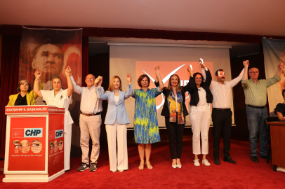 CHP İl Kadın Kolları Başkanı Sibel Yeşildal Oldu