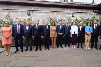 Başkan Ünlüce TBB Encümen Toplantısına Katıldı
