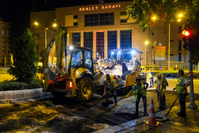 Şehir Uyurken Büyükşehir Mesaide