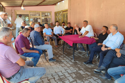 Köy Kahvesinde Çiftçiler Dert Yumağı