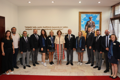 Başkan Ünlüce Rotary Temsilcileri İle Bir Araya geldi