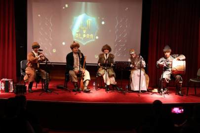 Alpar Tatar Etno Müzik Grubu Beğeni Topladı