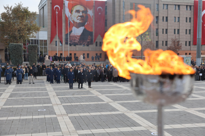 Gazi Mustafa Kemal Atatürk Saygı ve Özlemle Anıldı
