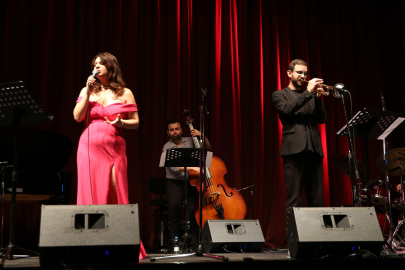 İpek Göztepe Quintet Konseri Büyüledi