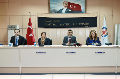 Büyükşehir’den Köyüne Dönene 5 Gebe Düve