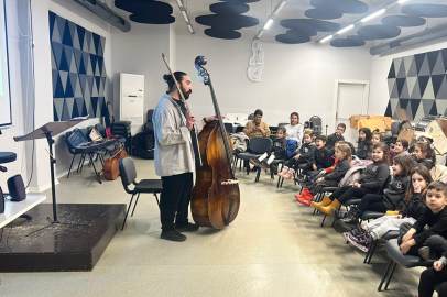 757 Çocuk Enstrümanları Tanıdı