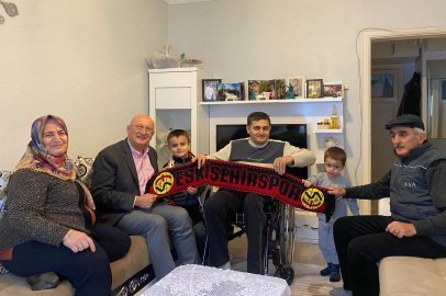 Çakırözer Eskişehir'e Umut, Eskişehirspor'a Şampiyonluk Diledi