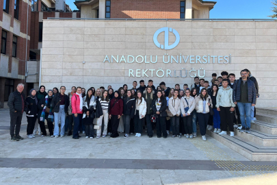 Anadolu Üniversitesi'ne 25 Bin Ziyaretçi Geliyor