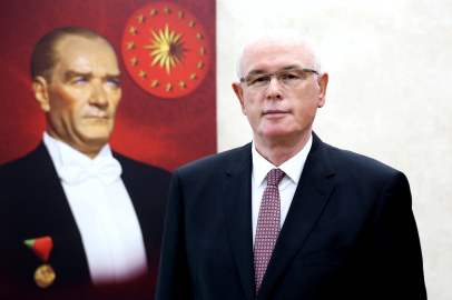 Başkan Kurt'tan 10 Ocak Mesajı