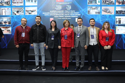 Dijital Gençlik Merkezi Törenle Açıldı