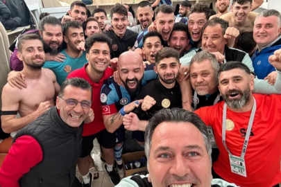 Anadolu Üniversitesi Play Off Aşkına