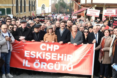 CHP Eskişehir Seçim Yürüyüşünü Yoğun Bir Katılımla Başlattı!