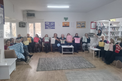 Koca Çınar Yaşam Merkezi Müdavimlerinden Çocuklara Destek