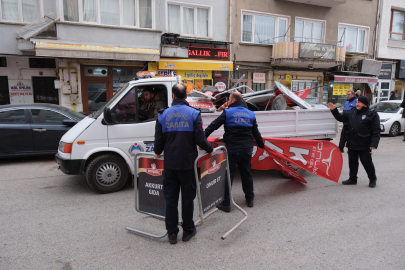 Zabıtadan Kaldırım İşgaline Geçit Yok