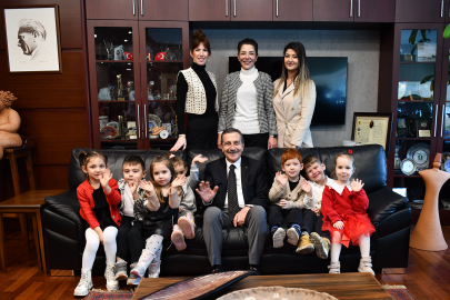 Minik Öğrencilerden Başkan Ataç'a Ziyaret