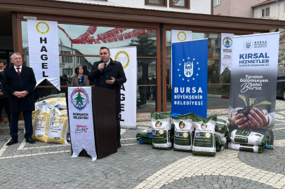 Büyükşehir’den Çiftçiye Tohum Desteği
