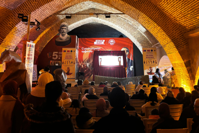 Odunpazarı’nda Geleneksel Türk Tiyatrosuna Büyük İlgi