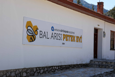Petek Evi İle Bölge Halkına Ekonomik Destek