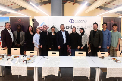 Rektör Adıgüzel, Öğrencilerle İftar Sofrasında Buluştu
