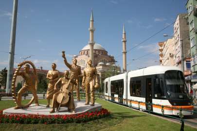 Tramvay Gece Seferlerine İki Gün Ara