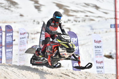 Erciyes'te Dünya Kar Motosikleti Şampiyonası Başladı