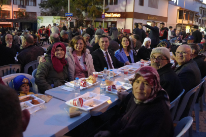 Dünyanın Merkezi Sivrihisar'da İftar Buluşması
