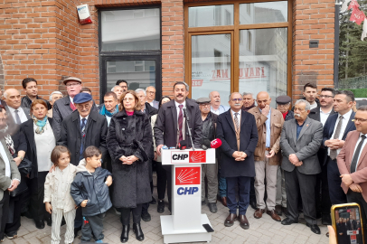 CHP Bayramlaştı ve İmza Kampanyasını Başlattı
