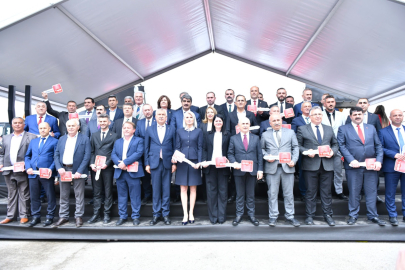 Türkiye Belediyeler Birliği'nden 40 Belediyeye Hibe Hizmet Aracı