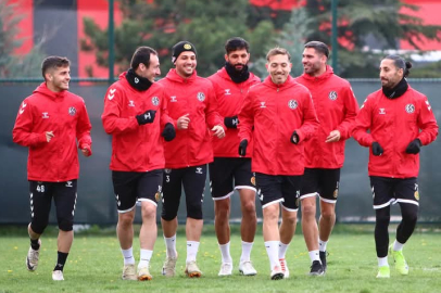 Eskişehirspor Maç Hazırlıklarına Başladı