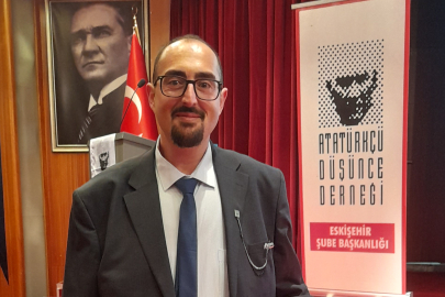 Köylerimiz Okulsuz, Öğretmensiz, Köylümüz Cehaletin Kucağında Çaresiz