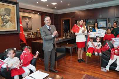 Atatürk'ün Çocukları Bayramlarını Coşkuyla Kutladı