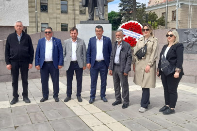 Çiftçiye Verilen Değer, Milletin Geleceğine Verilen Değerle Eşdeğerdir