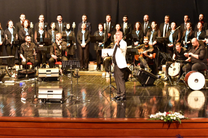 ESOGÜ Hastanesi Personeli Hemşirelik Haftası Konseri Verdi