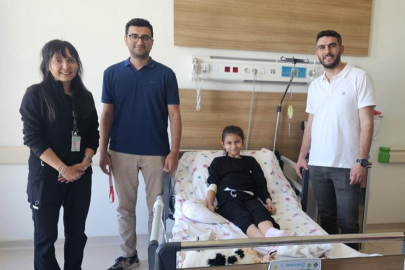 Midesinden Saç Yumağı Çıkarılan 9 Yaşındaki Hasta Tedavi Edildi