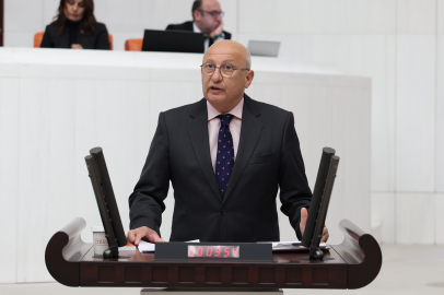 CHP’li Çakırözer: "Vatandaş Ağzıyla Kuş Tutsa O Vizeyi Alamıyor!"