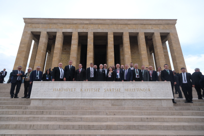 ETO Heyeti Anıtkabir'i Ziyaret Etti