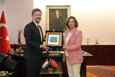 Geçmişimizi Koruyarak Geleceğimizi Şekillendiriyoruz