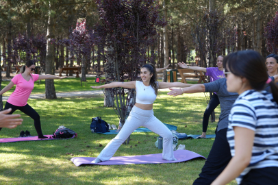 Eskişehirliler Parklarda Sabah Sporunu Çok Sevdi