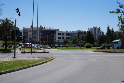 Tepebaşı Kavşağı Bir Ay Süreyle Kapanıyor