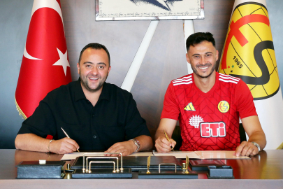 Eskişehirspor Savunmayı Sağlama Aldı
