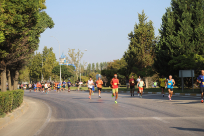 Yarı Maraton Nedeniyle Bazı Yollar Trafiğe Kapatılacak