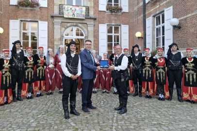 Anadolu Üniversitesi Halkbilim, Belçika’da Sahne Aldı