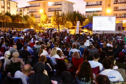 Açık Hava Film Nostaljisi Sürüyor