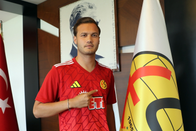 Eskişehirspor'dan Defansa Takviye