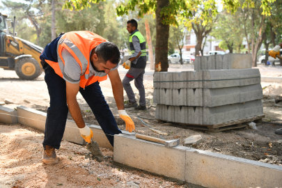 Tepebaşı'nın Parkları Yenileniyor