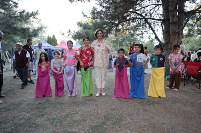 Bu Enerjiyi Çocukların Gülen Gözlerinden Alıyorum