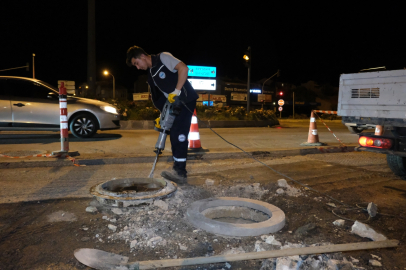 ESKİ Ekiplerinden Gece Bakım ve Temizlik Çalışması