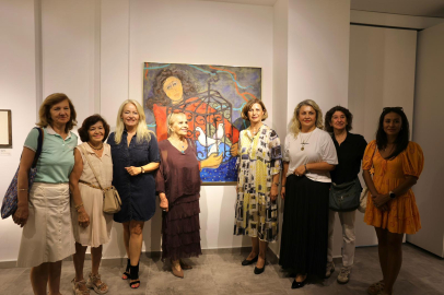 “Kesişen İzler” Sergisi Sanat Sokağı'nda Açıldı